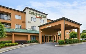 Courtyard Suwanee